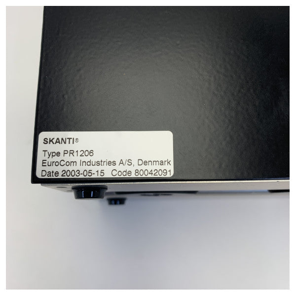 Моряк Скянти PR1206 24 - 12V DC Регулатор на захранването 