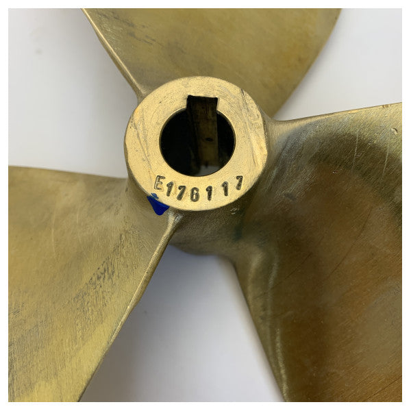 Vetus P3B13x10R potkuri 3-lapainen 13 x 10 tuumaa oikea 