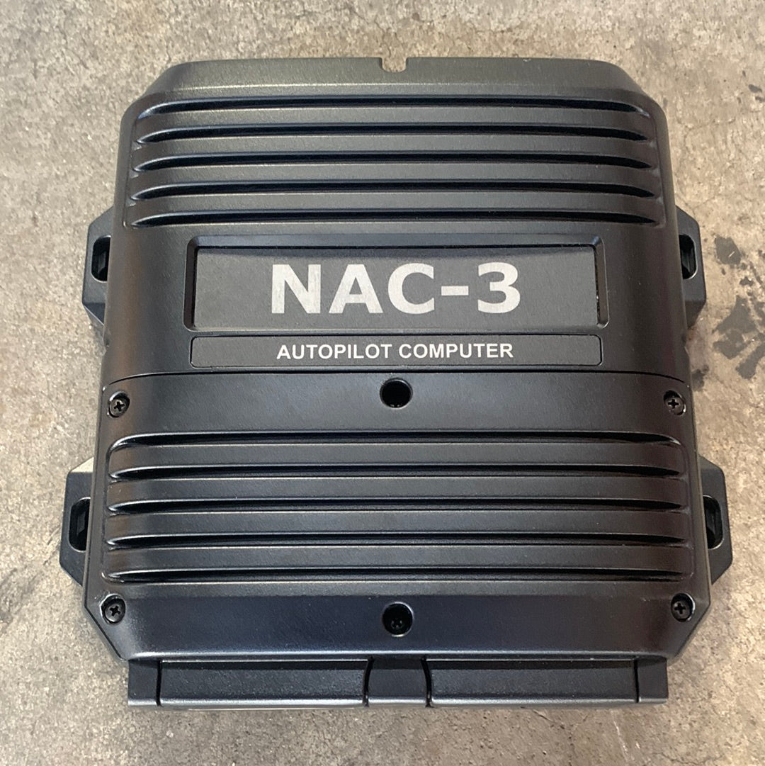 Simrad NAC3 オートパイロットコンピューター 12/24V - 000-13564-001