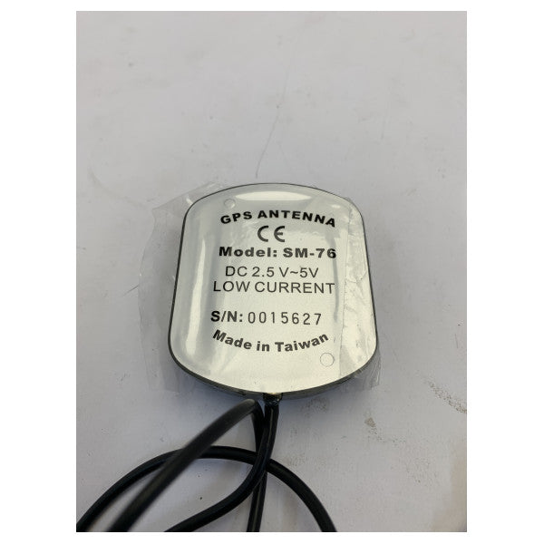 Antenne GPS marine Furuno 134877-1 inclut un support VHB 3M 