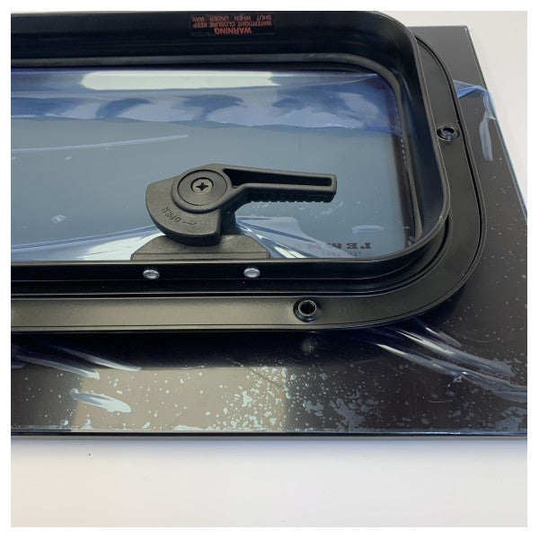 Λέβμαρ Χάνσε 675 Flush 3G Ανοιγόμενο Παράθυρο Μαύρο - 79003000 