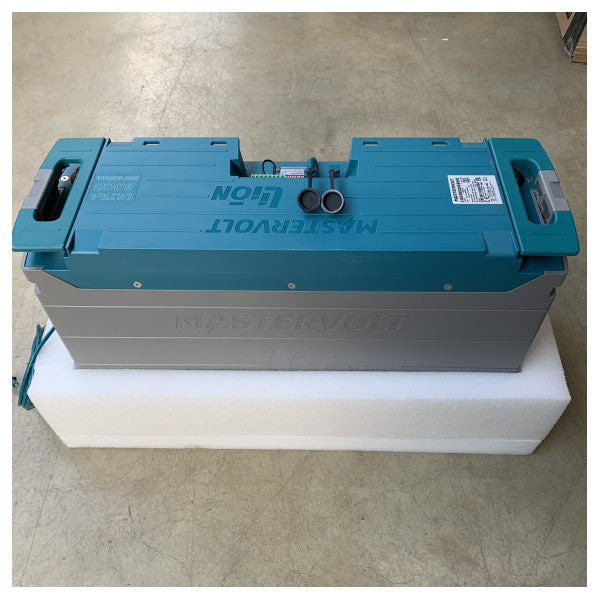 マスターボルト MLI ウルトラ・リチウム・バッテリー 24V/6000 6 kWh - 66026000