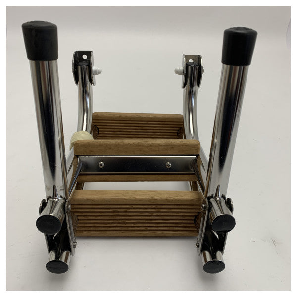 Nautinox Ladders tal-Baħar tal-Istainless Steel 3-passi li jistgħu jiġu mfassla bil-passijiet tal-teak - 2046 