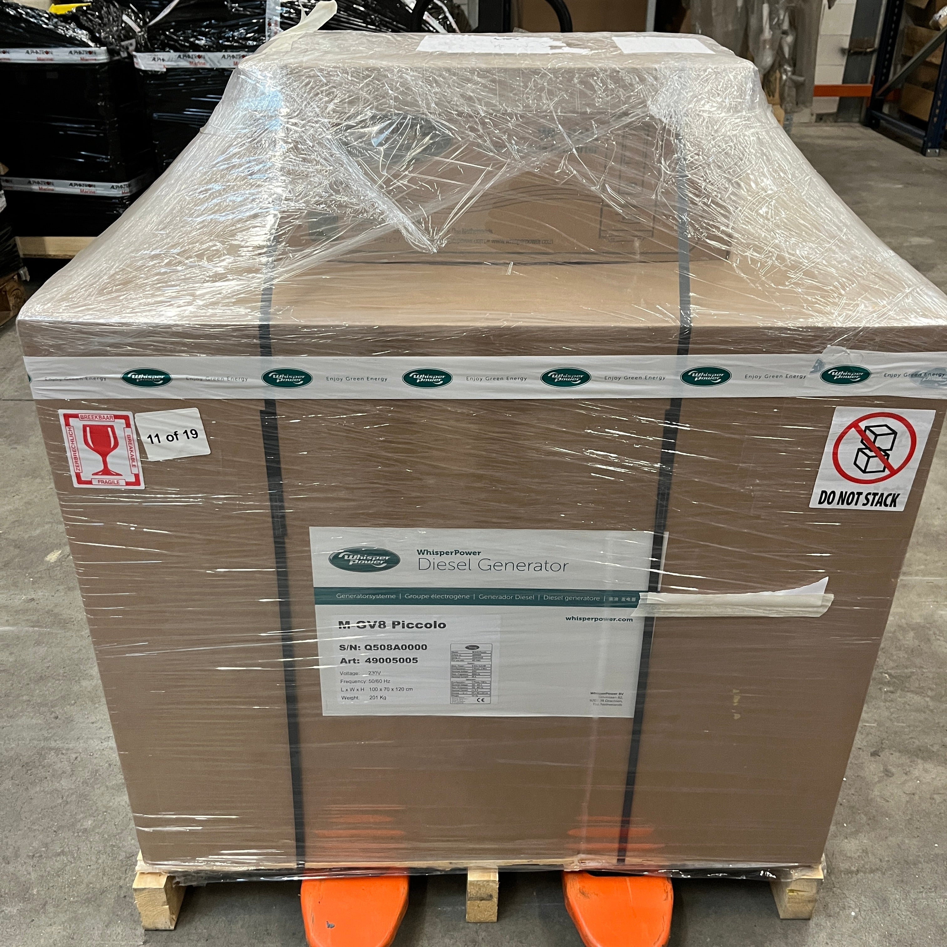 Generator Whisper Power Piccolo 8 8 kVA z silnikiem wysokoprężnym 230 V - 49005005