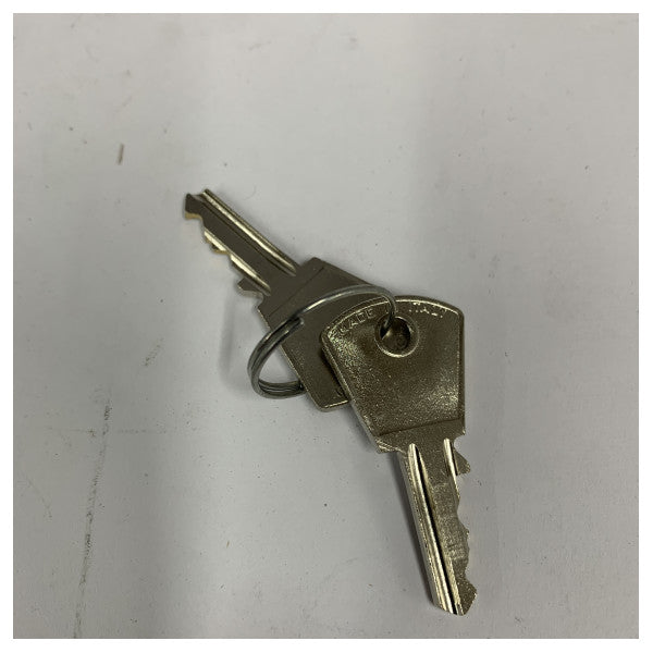 Cerradura de maletero Chrome Foresti Suardi 202A-C de 84 mm 