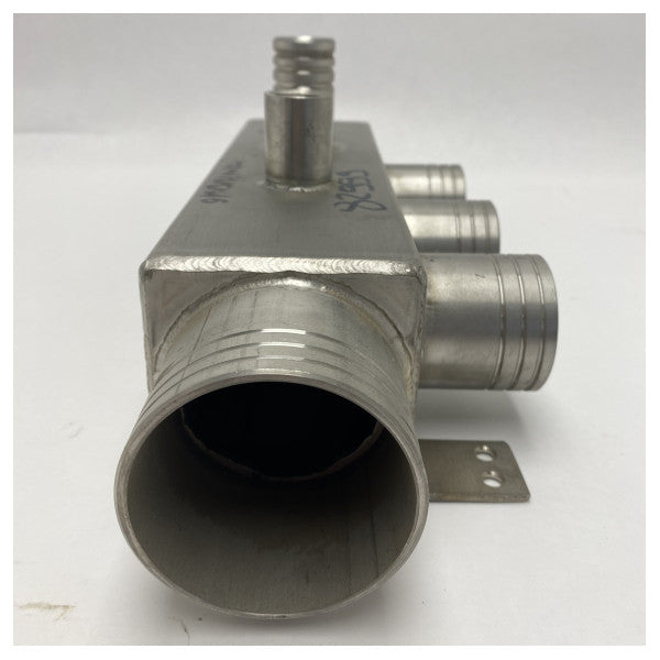 Ruostumattomasta teräksestä valmistettu jäähdytysveden jakelukanava konehuoneeseen - korroosionkestävä, neljä ulostuloaukkoa