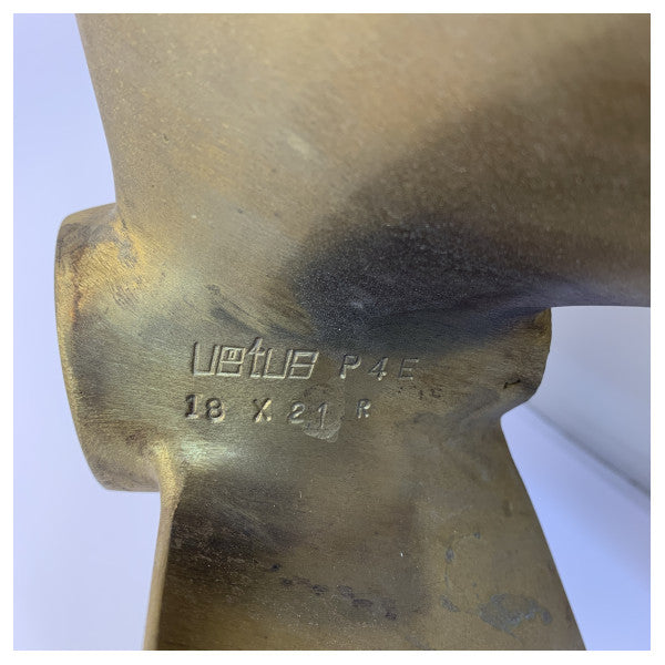 Vetus P4E-18 X 21 R Propeller 4-Blade Brass Right Handed 35 mm
