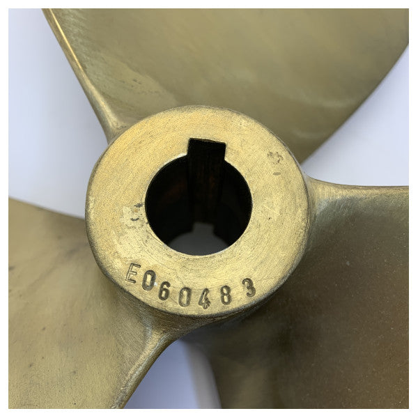 Vetus P3B-17X11R Propeller 3-Blade Brass Right Handed 30 mm