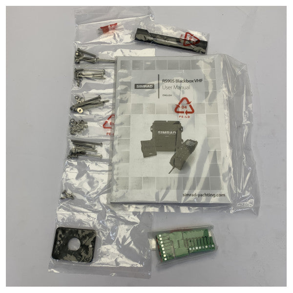 Sistema VHF Simrad RS90S Black Box con receptor AIS DSC 