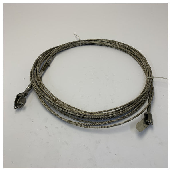 Ferretti Group 912853 rustfri stål marinekabel med kraftige beslag 
