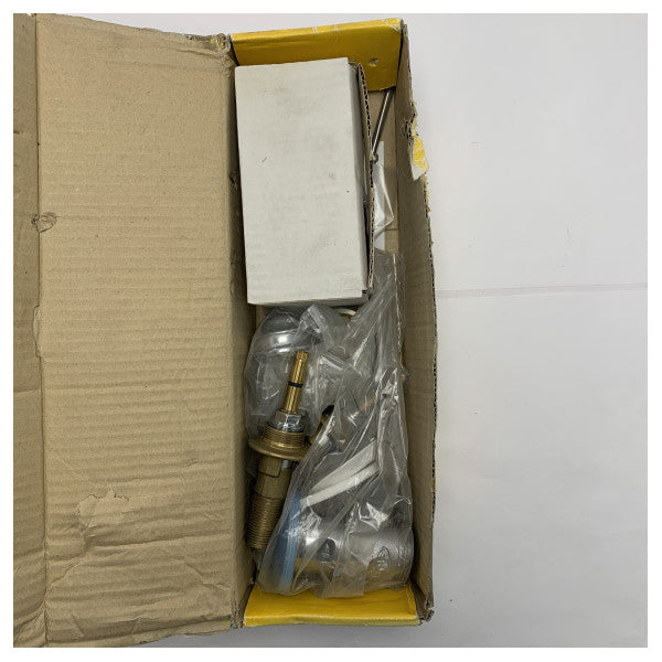 Vola 121x bassengmikser krom rustfritt stål