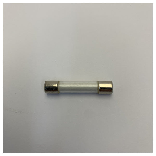 ELU бавнодействащ стъклен предпазител 0,63A - 6x30mm / 6.3x32mm - 10 броя - морска електроинсталация 