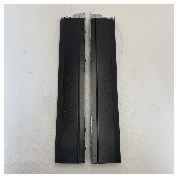 Hettich Architect Marine -liitäntäsarja - kestävä antrasiittinen metalli- ja muoviliitin säänkestäviin asennuksiin