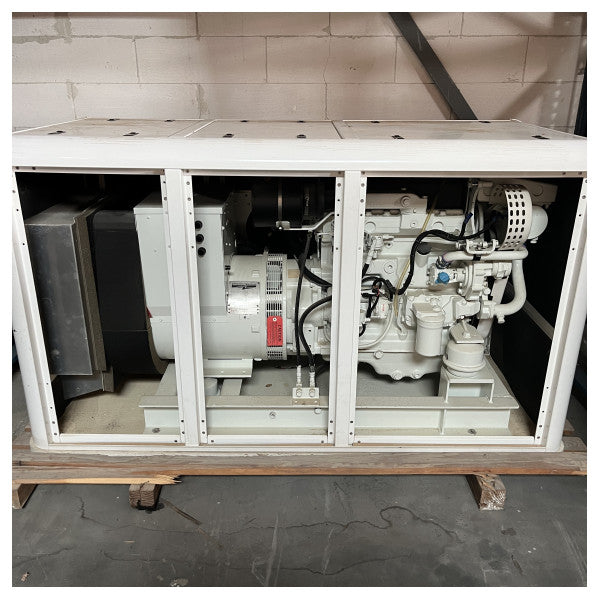 Northern Light M1064D/40/33 40/33 kW 3-fase marine dieselgenerator