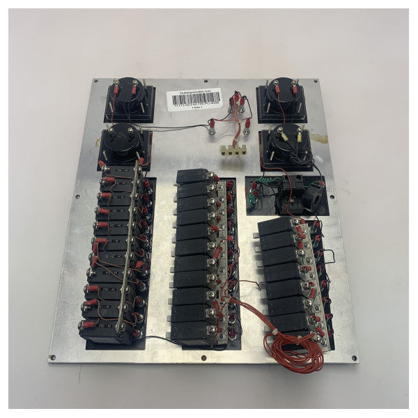 Gulf Craft Sea Bus 40 AC | DC fördelningspanel 12 | 230V