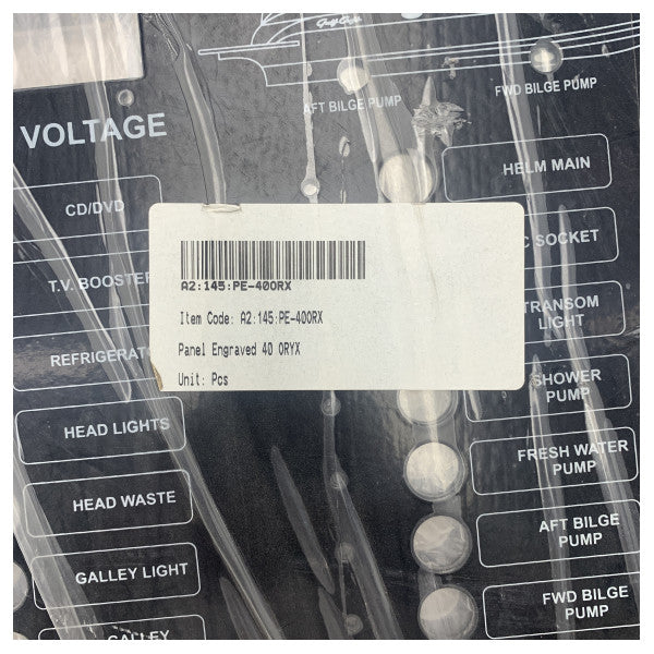 Gulf Craft Oryx 40 AC | DC gravert elektrisk panel