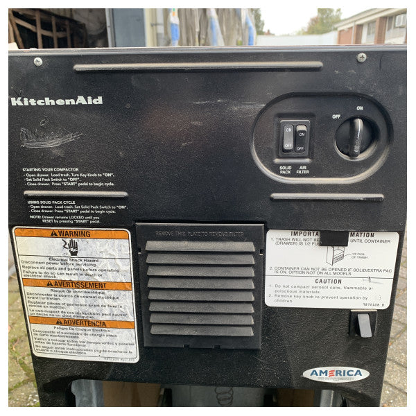 Gebrauchtes Kitchenaid gebaut - in Edelstahl -Mülleimerkompaktor - KTTS505ES