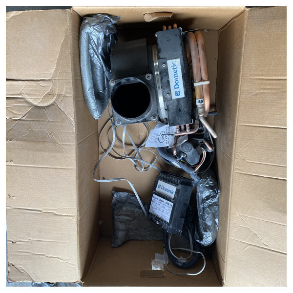 USATO Dometic DTU12 12.000 BTU stand alone aircon unit 115V - DTU12-1161-410A