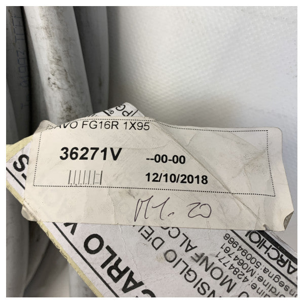 لفة كابلات بطارية TT 95 مم2 كابل بطارية 95 مم2 20 متر - FG16R16-95