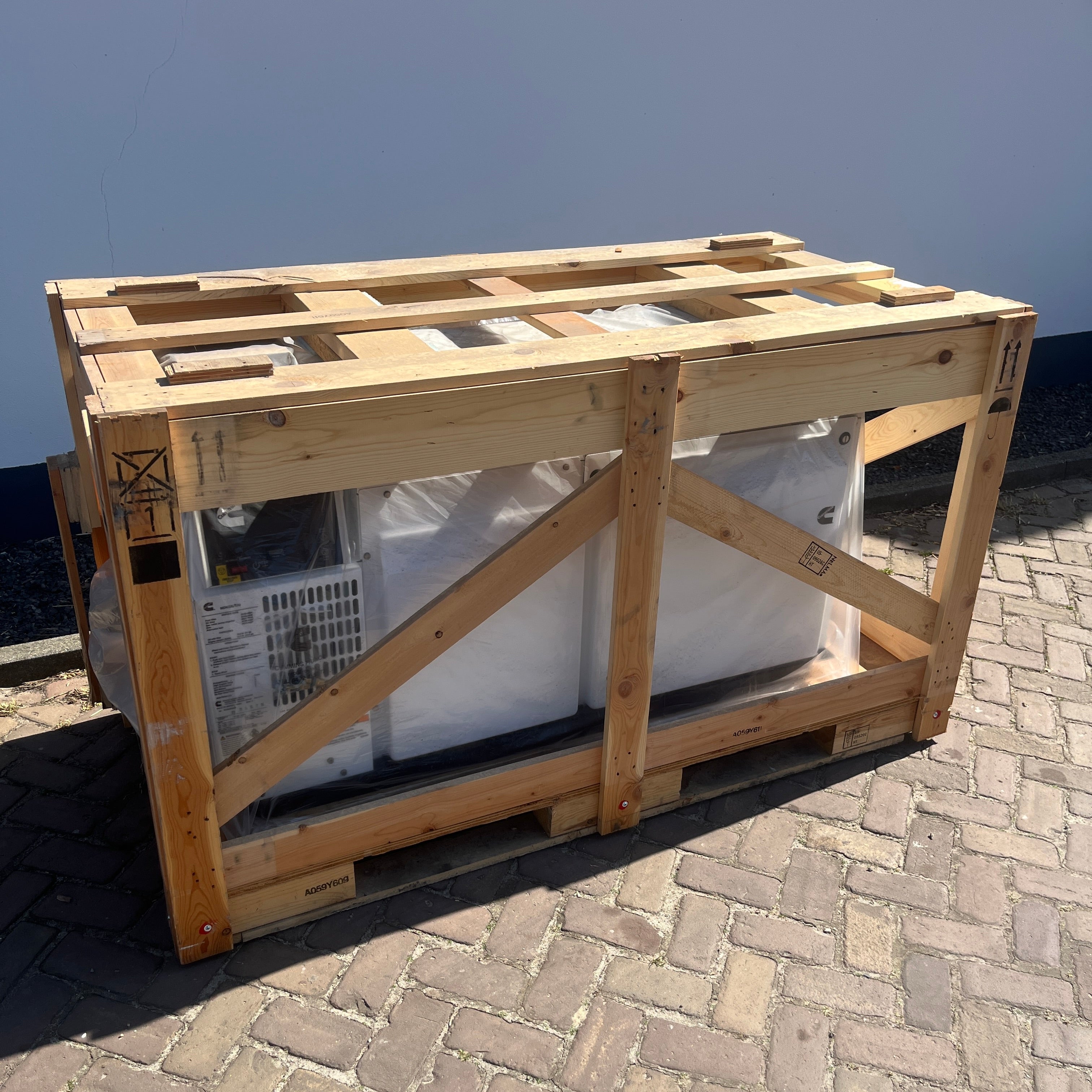 Cummins Onan 22,5 kW marine dieselgenerator 230V|| 50 HZ - 22.5MDKDT