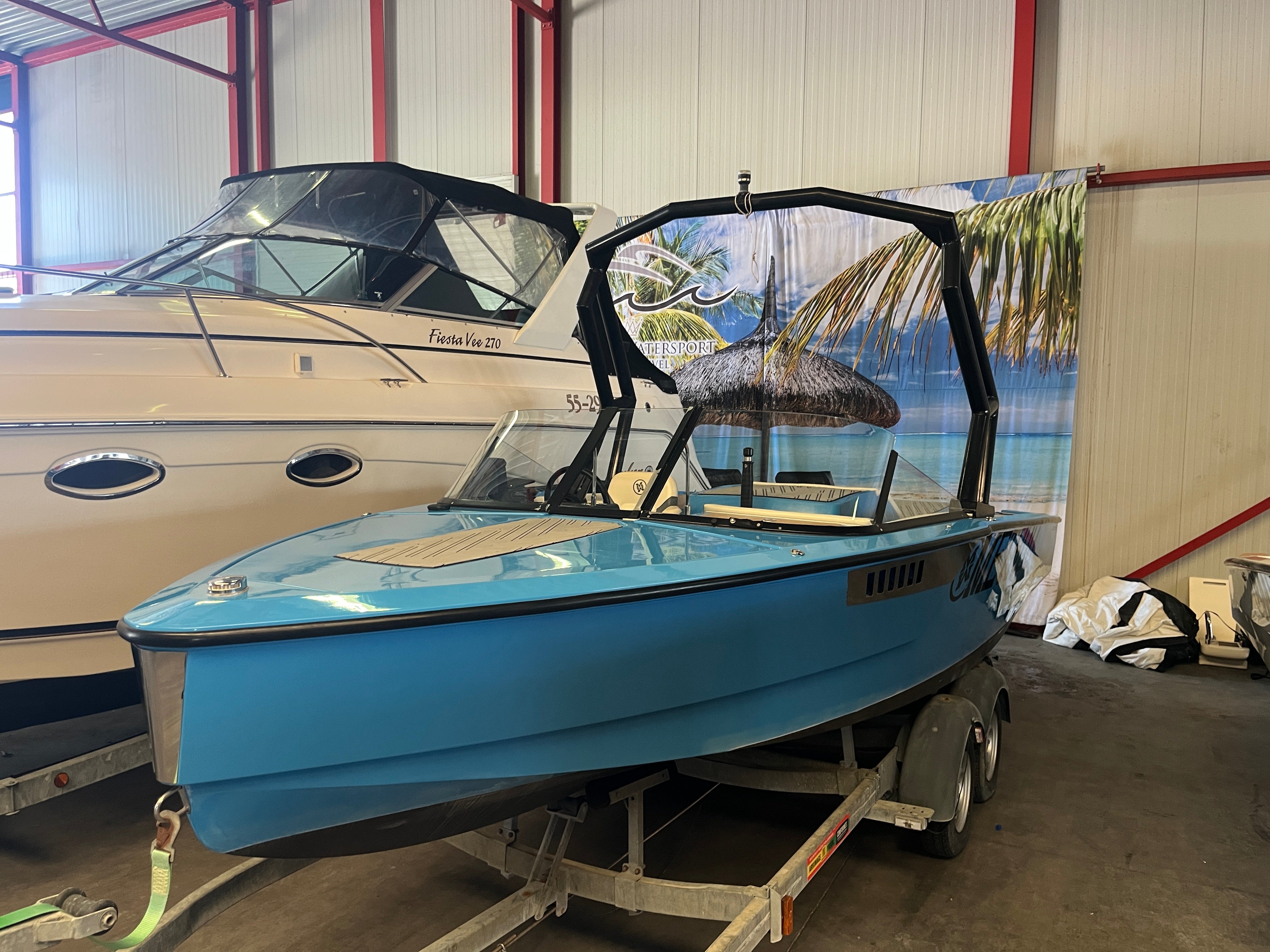 Човен для вейкбордингу та водних лиж Method Wake Ski 6.2 з 440-сильним двигуном BLUE 2020