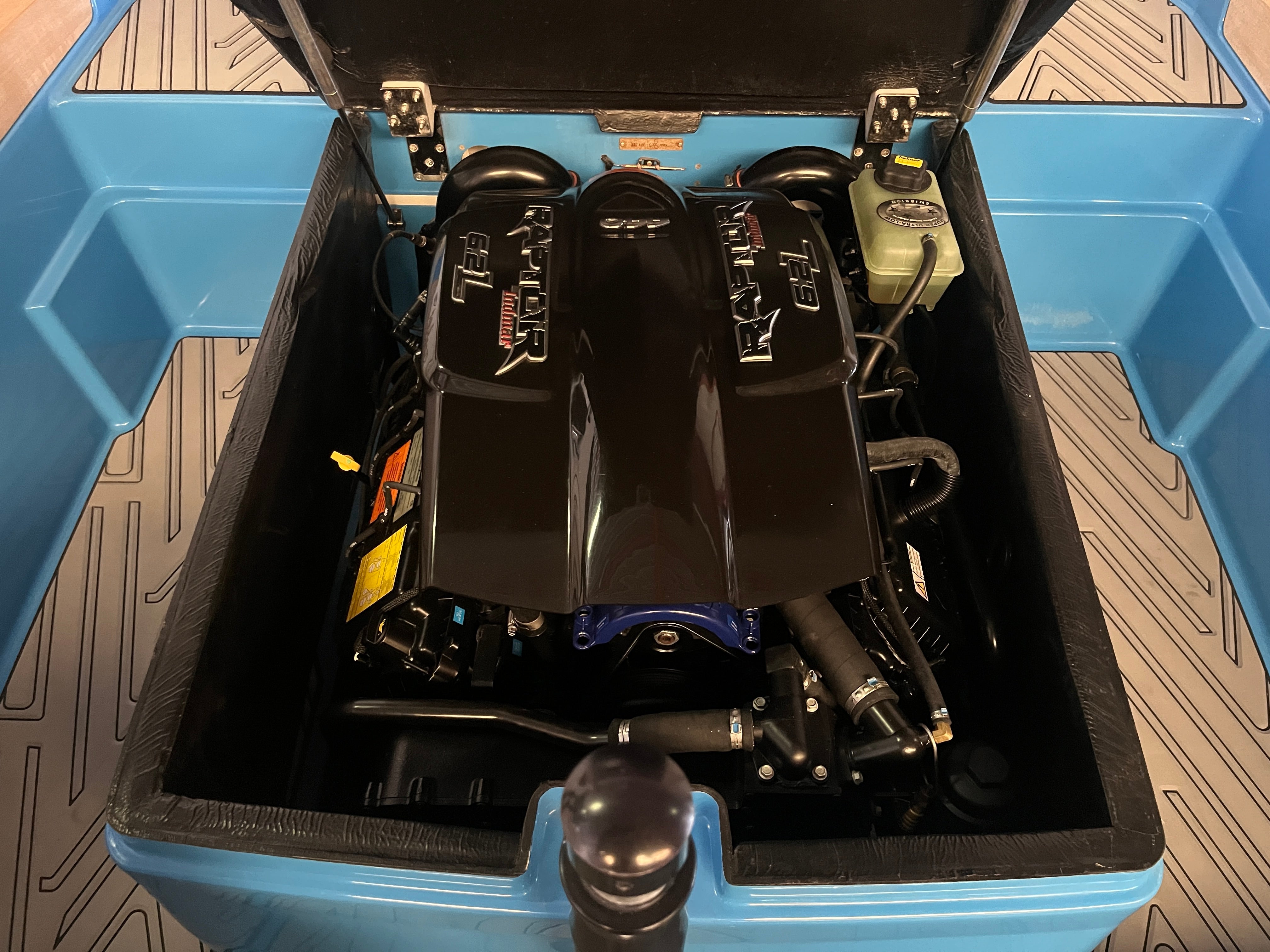 Човен для вейкбордингу та водних лиж Method Wake Ski 6.2 з 440-сильним двигуном BLUE 2020