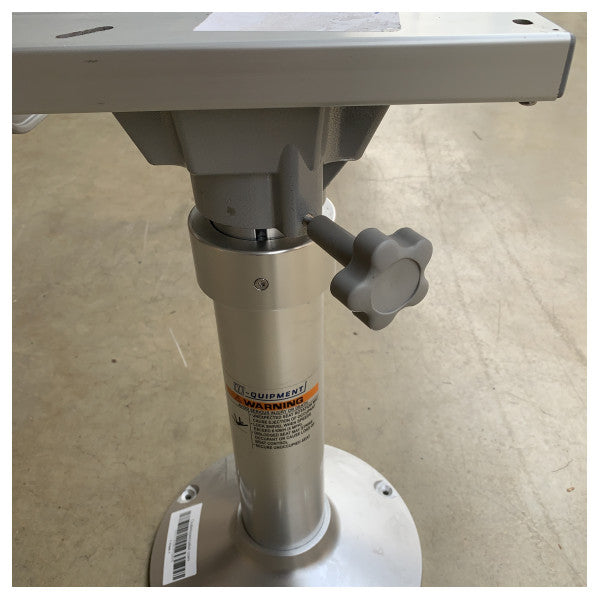 Wspornik siedziska Vetus PCG H575 mm aluminiowy stały