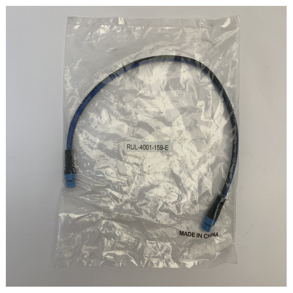 Låda med olika Raymarine-spår- och backbone-kablar