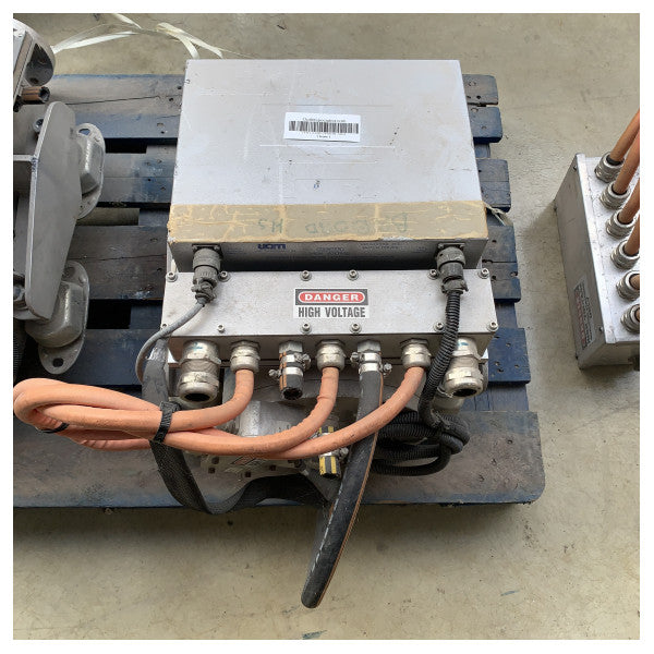 USADO Regen Nautic SPM218-143-3 145 kW motor interior marítimo elétrico