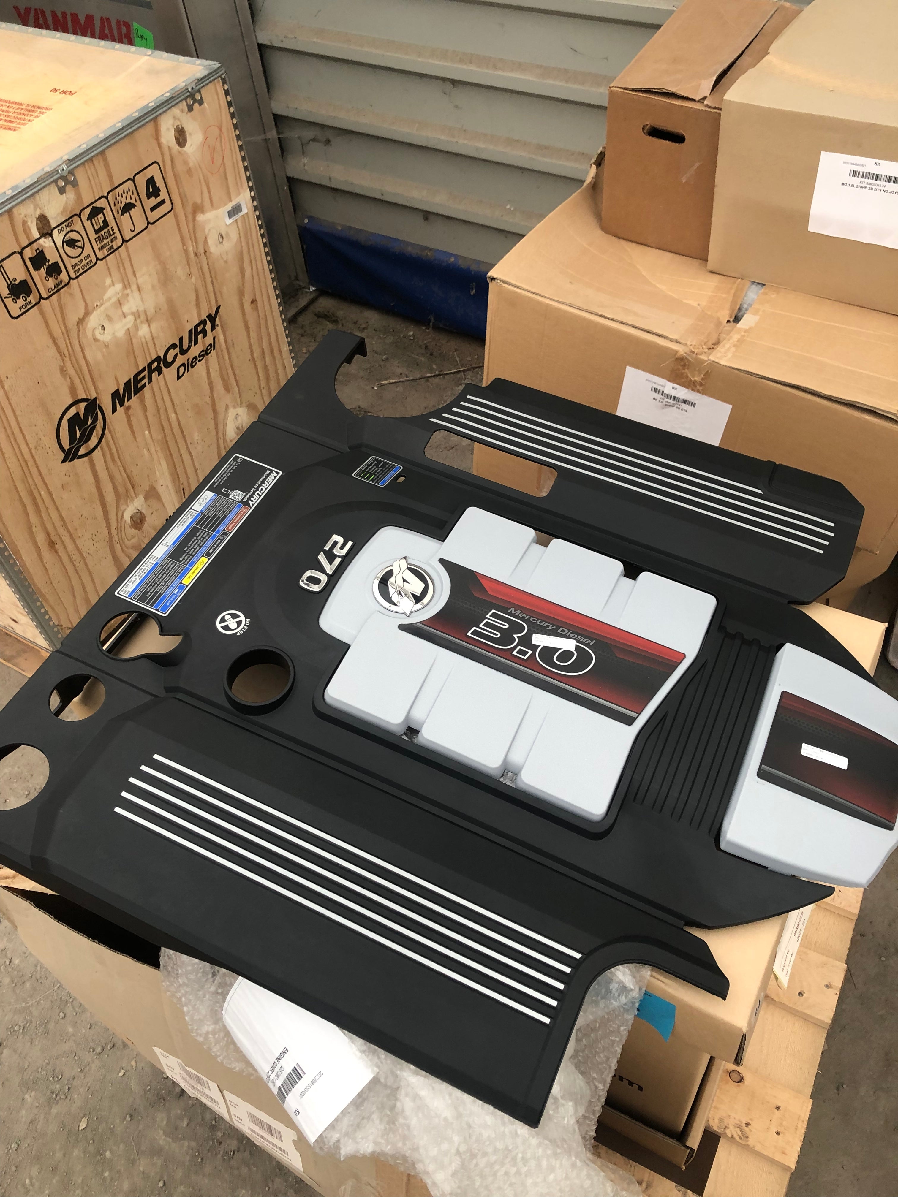 Новий дизельний двигун Mercury V6 270 к.с. зі стандартним приводом Bravo 3X 2.00:1