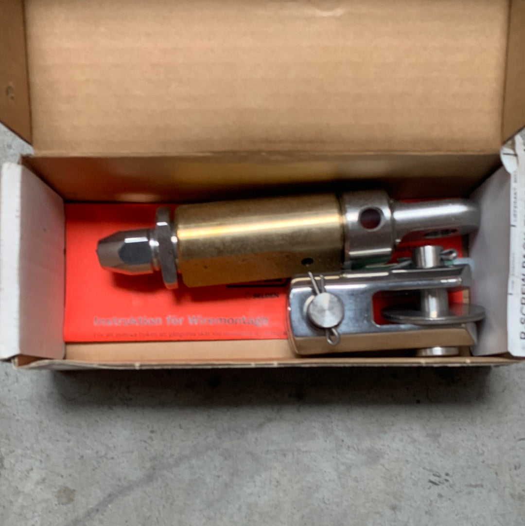 Selden R-SCREW PACK FLX 304E 10 mm