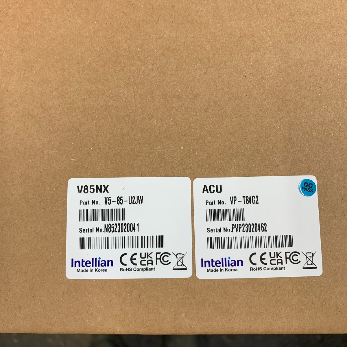 Intellian v85NX Ku-bånd maritimt VSAT-satellitantenne-system - V5-85 