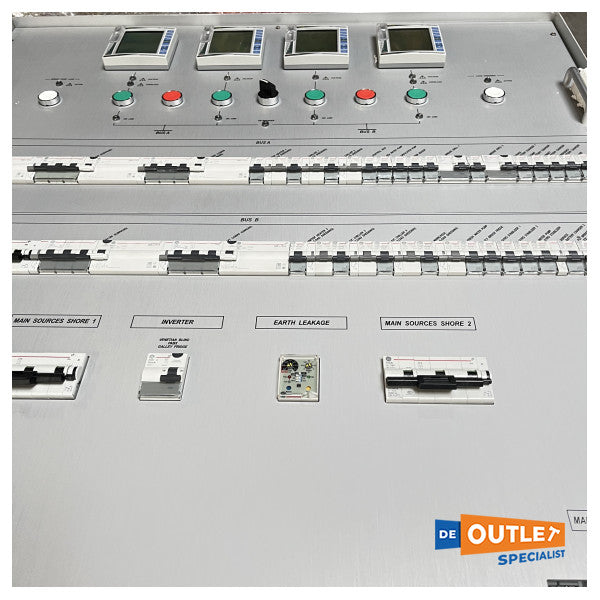 Panel de interruptor principal de VarSeCadri | Switch Gabinet 115 - 230V - 11902A