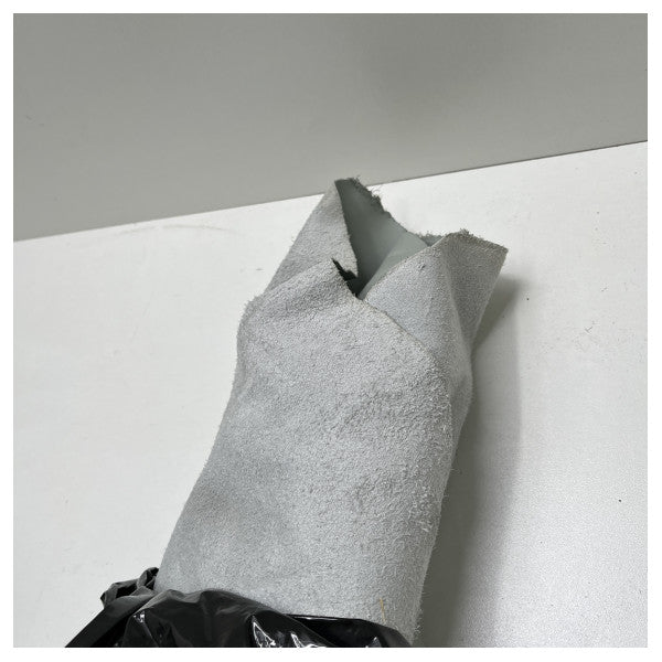 ロール 163 ギアッチョ・レザー ライトブルー 7.95m