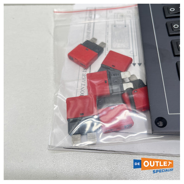 Painel de interruptores de 6 vias Amoit com interruptores 10A | 12V - 93004