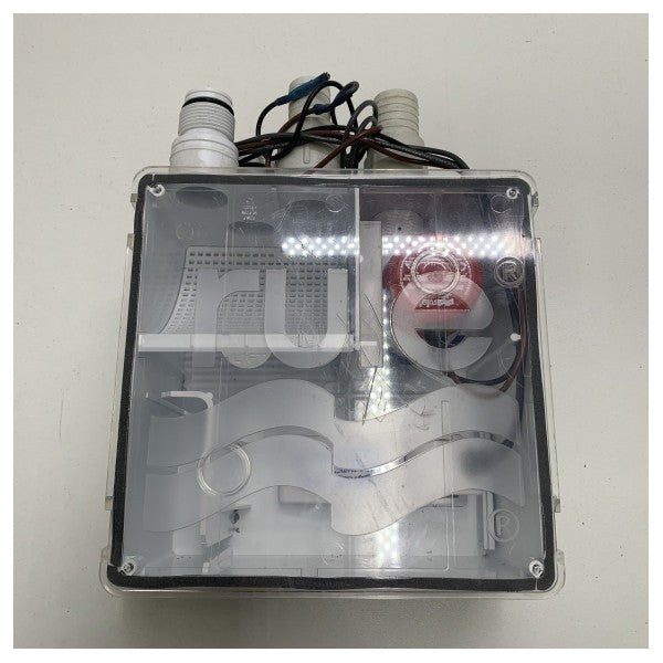 Използвана система за душ помпа Rule 98B-24 50L/min