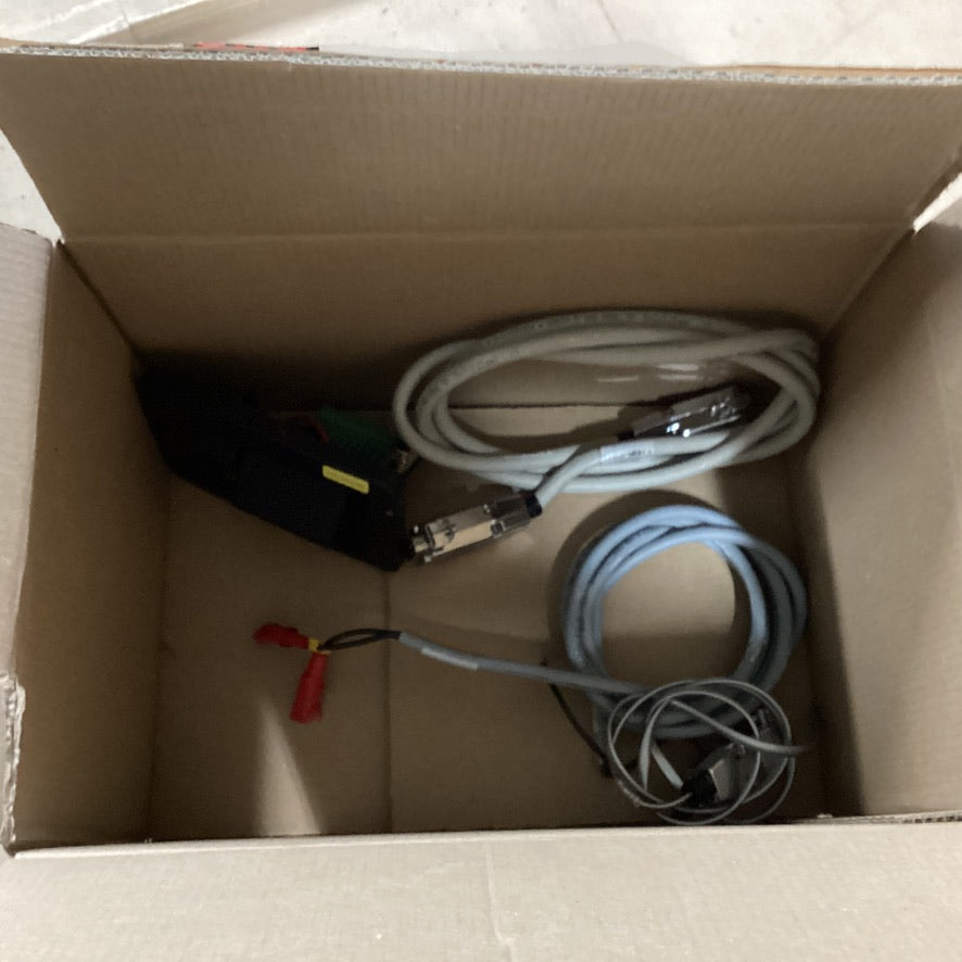 KVH TracVision TV8 TVRO船舶用衛星テレビシステム