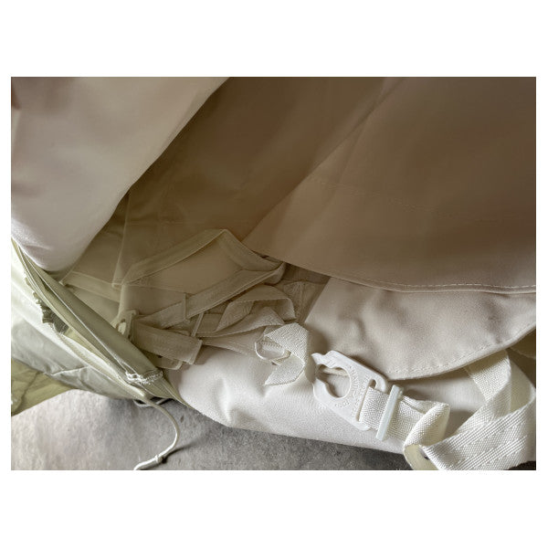 Sessa Marine Oyster 40 бежевий кокпіт | кормова кришка оригінал