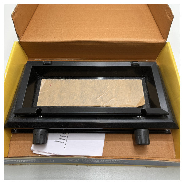 Vetus PL721 アルミ製舷窓 171 x 347 mm